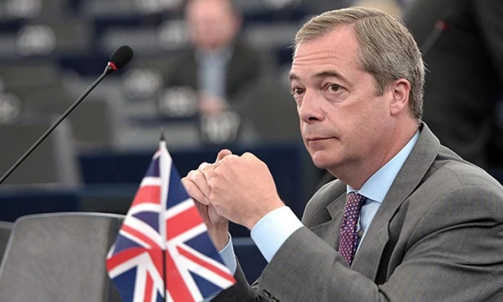 Βρετανία: Ο Νάιτζελ Φάρατζ ανακοινώνει σήμερα το νέο του κόμμα -Θα είναι κατά του lockdown